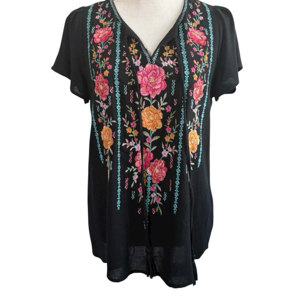 Savannah Jane Black Floral Embroidered Boho Top Small
